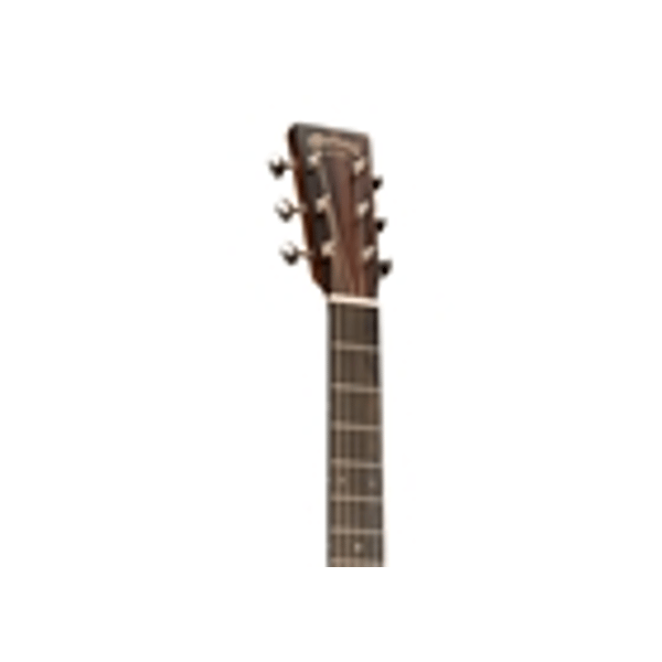 Martin & Co. D-17 (2025)