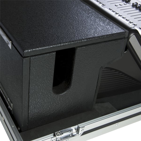 Gator Cases G-TOUR M32 Flight Case Mixer Midas M32 con rotelle