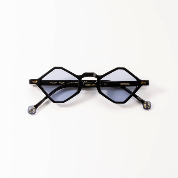 Kyme Eyewear Willow Diamond shaped Italian Sunglasses. Color Matt Black Material Acetate Cellulose Size Medium