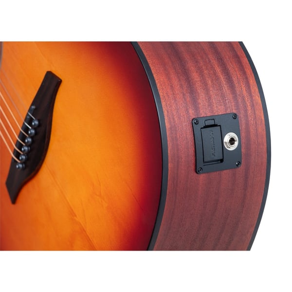 SOUNDSATION Chitarra acustica dreadnought cutaway amplificata con armrest