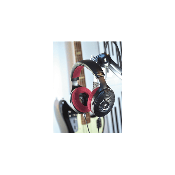 Focal CLEAR PRO MG