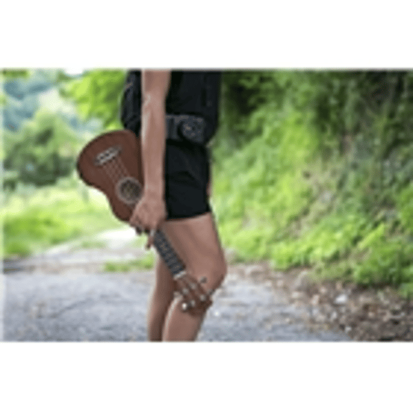 Eko Guitars Uku Duo Ukulele Soprano Eq