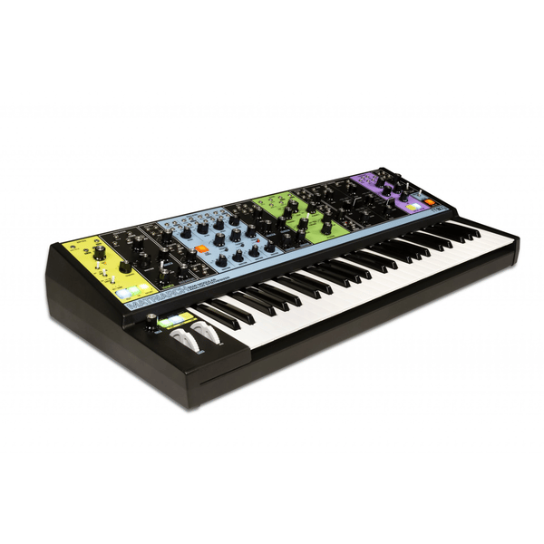 MOOG MUSIC Matriarch