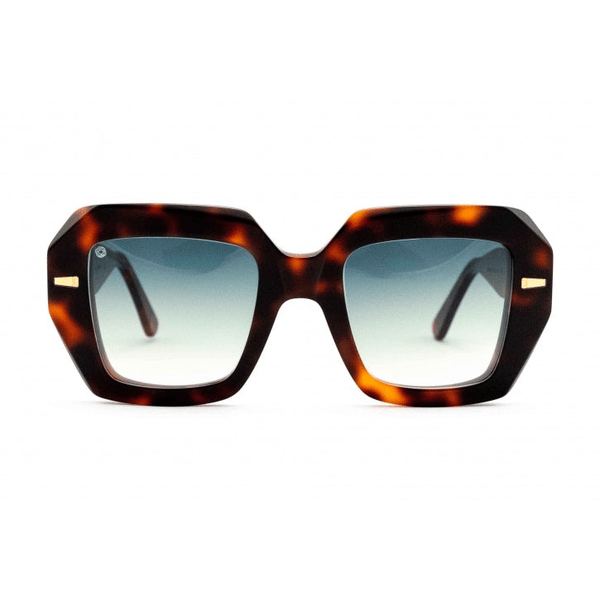 Kyme Eyewear Emma oversize squared sunglasses. Color Tobacco Material Acetate cellulose Size Large