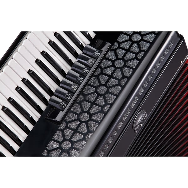 SOUNDSATION Fisarmonica 120 bassi 3/5 nera. Modello VOCE IV A41120-BK