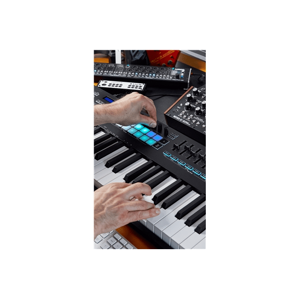 Novation Launchkey 88 Mk3
