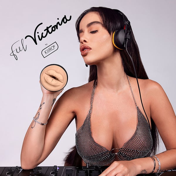 KIIROO - FEEL VICTORIA GIUGNO BOCCA