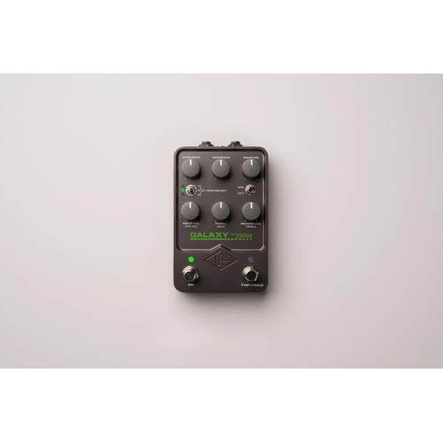 UNIVERSAL AUDIO UAFX Galaxy '74 Tape Echo & Reverb