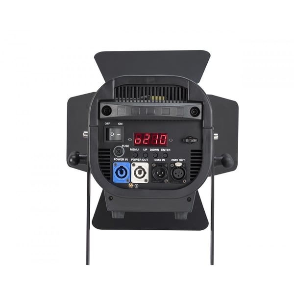 CENTOLIGHT Faro Fresnel con LED COB da 200W e Zoom Motorizzato. Modello PLOT 200FZ