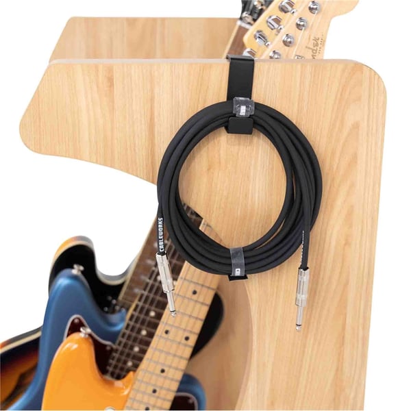 Gator Frameworks GFW-ELITEGTR3RK-MPL Rack per chitarre 3-4 posti in finitura acero naturale opaco<br>