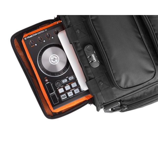 UDG U9022BL/OR - ULTIMATE PRODUCERBAG LARGE BLACK/ORANGE