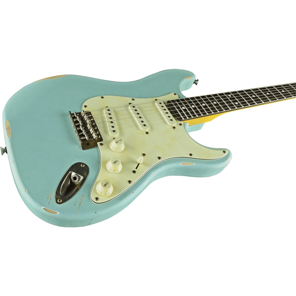 Eko Guitars S-300 Relic Daphne Blue