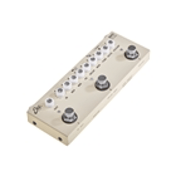 Eko Guitars BAIO Pedale Multieffetto con IR integrati