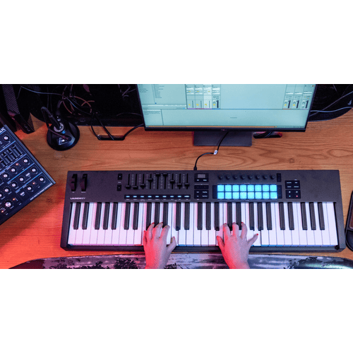 Novation Launchkey 61 MK4