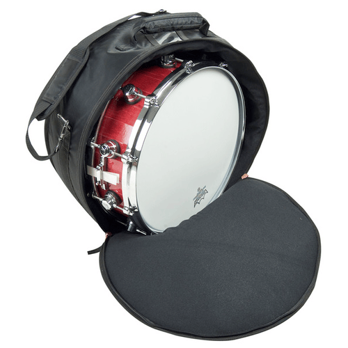 PROEL STAGE Borsa professionale per rullante 6.5 x 14 (altezza e diametro), in robusto nylon 420D antistrappo. Imbottitura10 mm. Disponibile in colore nero.