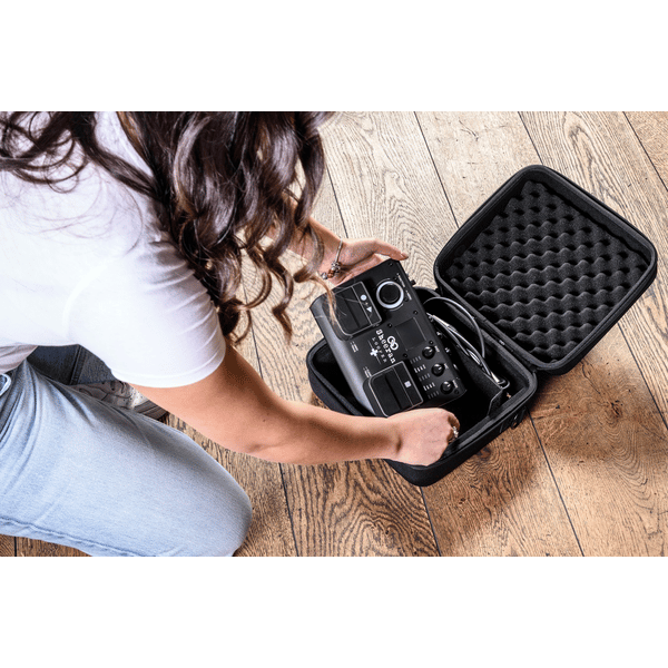 UDG UB0018494BL CR SHEERAN LOOPER + HARDCASE BLACK