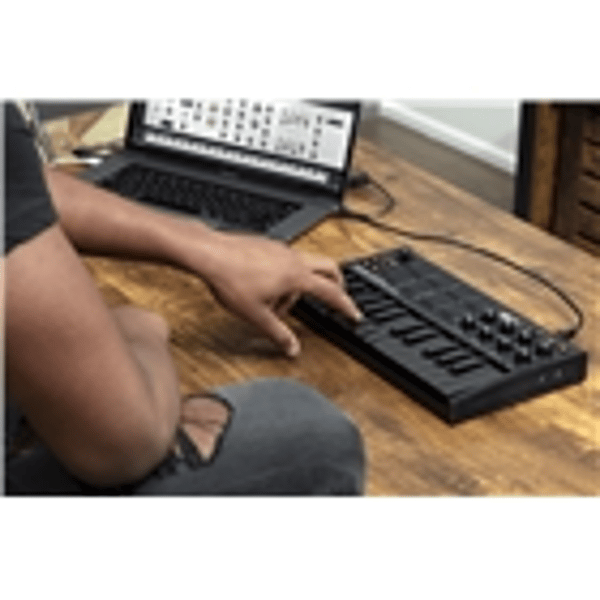 Akai Professional MPK MINI MKIII BLACK<br>