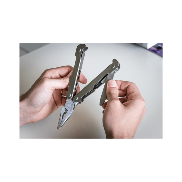 Eko Guitars Multitool