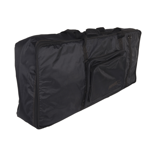 PROEL STAGE Borsa per tastiera in robusto nylon 420D antistrappo. Dimensioni interne: 1150 (larghezza) x 450 (profondità) x 180 (altezza) mm. Imbottitura 20 mm. Disponibile in colore nero.