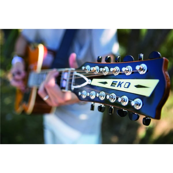 Eko Guitars Ranger XII VR Eq Natural Top Stained