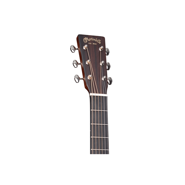 Martin & Co. D-18 (2025)