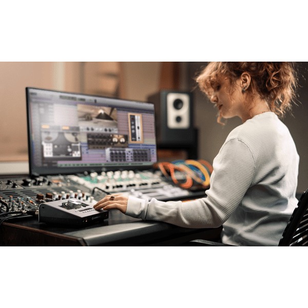 UNIVERSAL AUDIO Apollo Twin X Quad Gen 2 STU