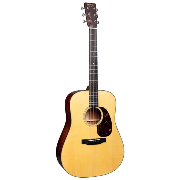 Martin & Co. D-18 (2025)