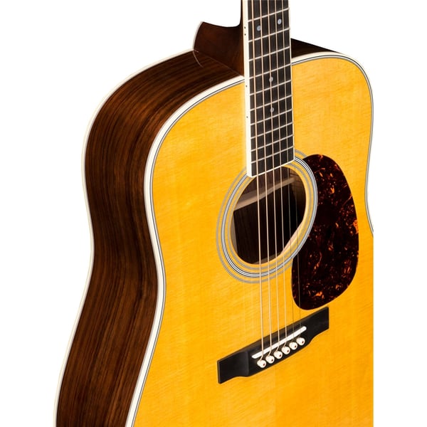 Martin & Co. D-35 (2025)