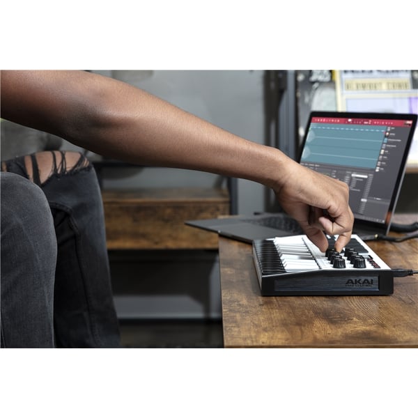 Akai Professional MPK MINI MKIII WHITE