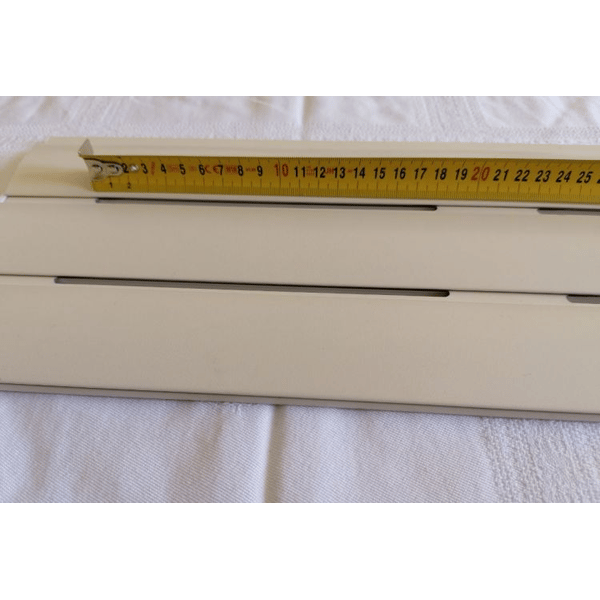 Tapparelle avvolgibili in alluminio coibentato a foro largo 12x50. Densità Coibentazione Alta Densità