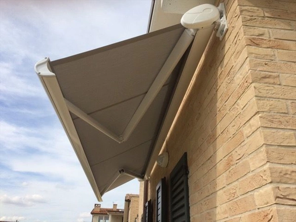 Tenda Da Sole A Braccia Tempotest New 8000 Box cassonetto A Scomparsa Tenda Da Sole A Braccia Tempotest New 8000 Box cassonetto A Scomparsa