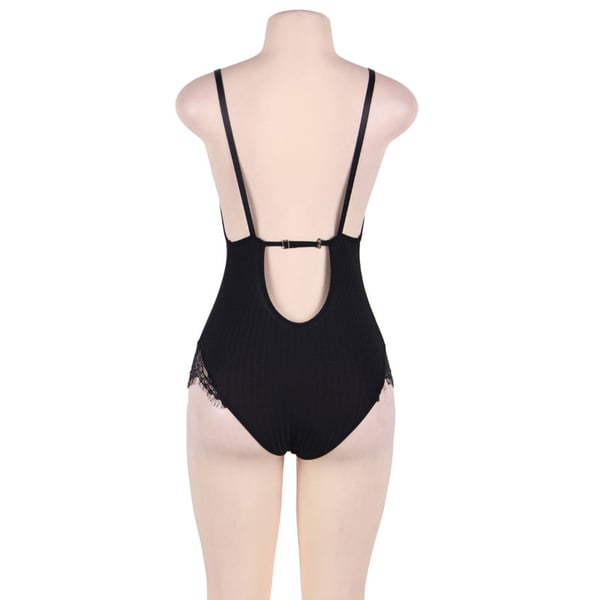 SUBBLIME QUEEN PLUS TEDDY MIT KLAREN UND SCHWARZEN FRINGEN