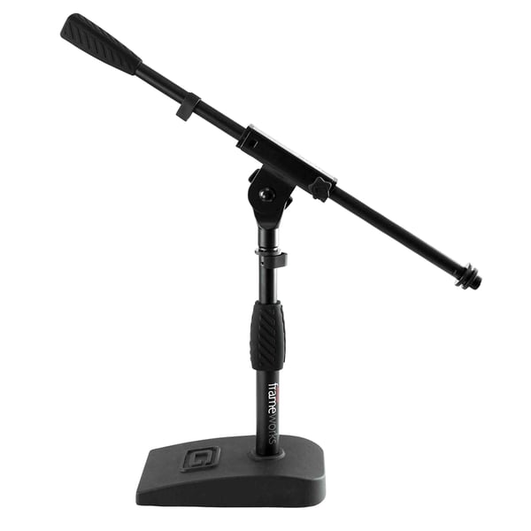 Gator Frameworks GFW-MIC-0821 Supporto microfonico per grancassa e amplificatore con braccio da 40,6 cm e base compatta<br>