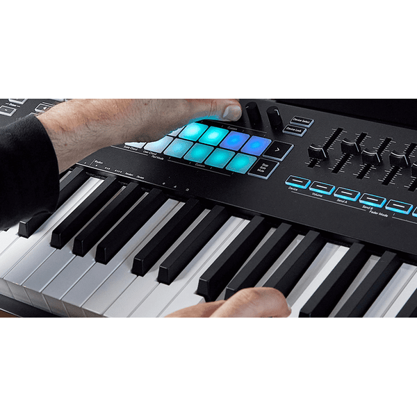 Novation Launchkey 88 Mk3