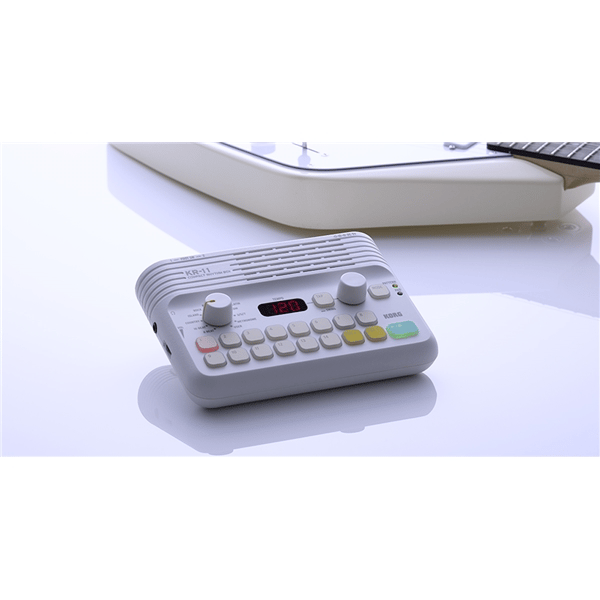 Korg KR-11