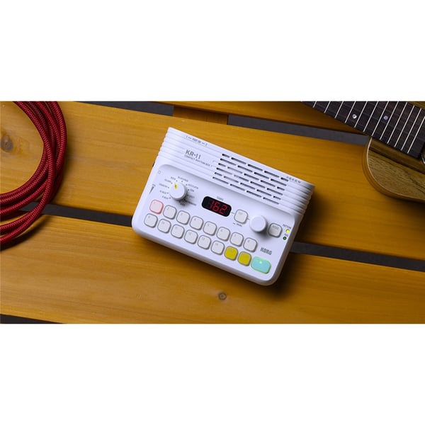Korg KR-11