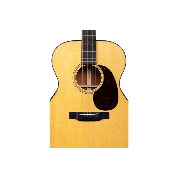 Martin &amp; Co. 000-18 (2025)
