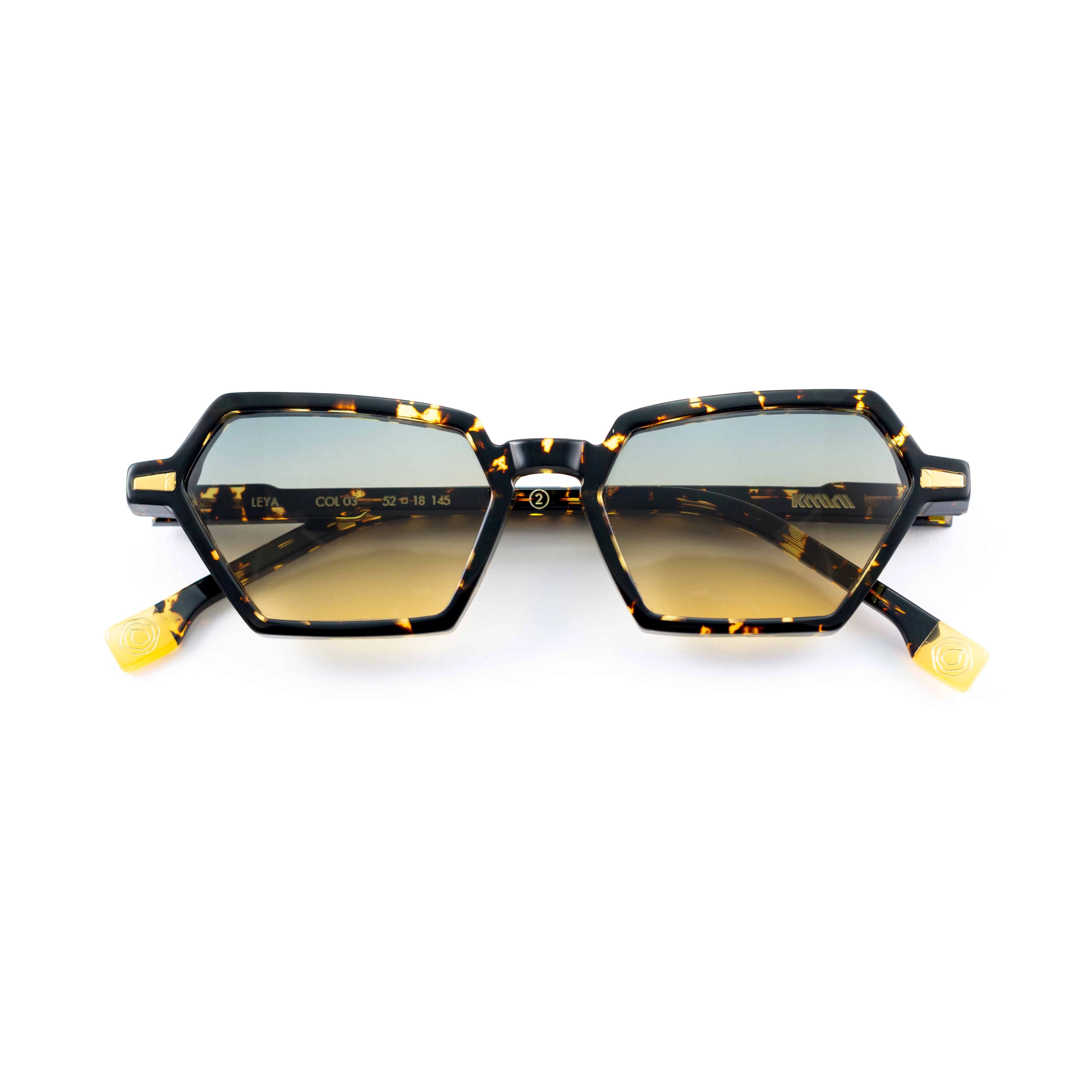 Kyme Eyewear Leya: cat-eye sunglasses. Color Dark avana