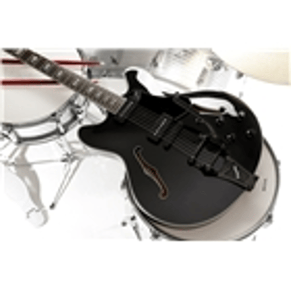 Vox Bobcat V90B Bigsby Jet Black