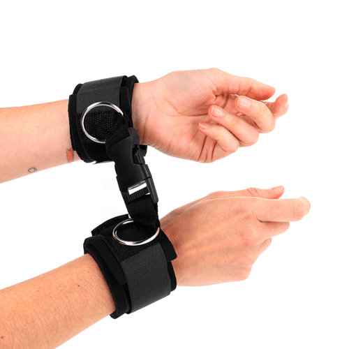 KINK WRIST RESTRAINT KINK - TENUTA DA POLSO IN NEOPRENE CON GANCIO E LOOP NERA REGOLABILE 22-34 CM