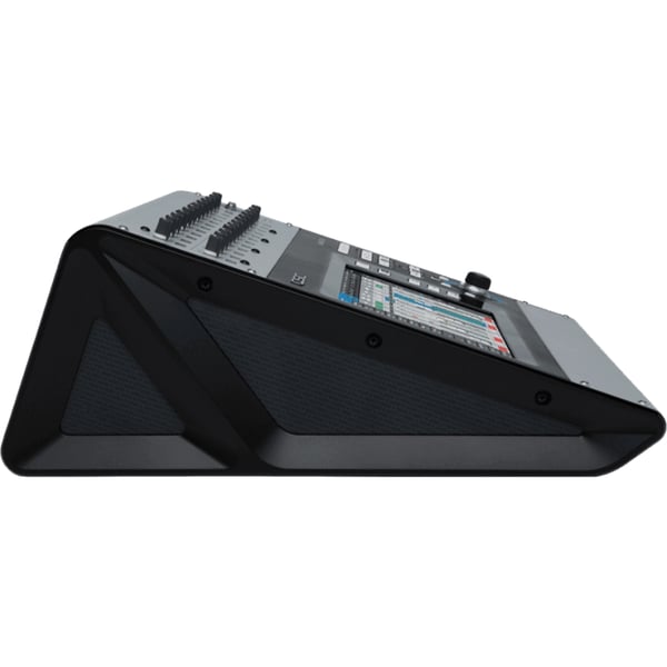 QSC Pro Audio<br> TOUCHMIX-30 PRO