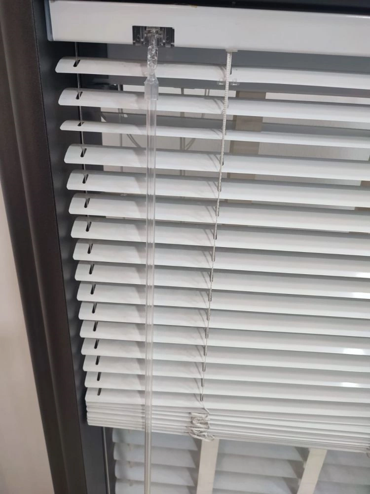 Asta Orientamento Trasparente Per Tende Veneziane - Regolabile 60-120cm | V7 Plastica - Foto 8