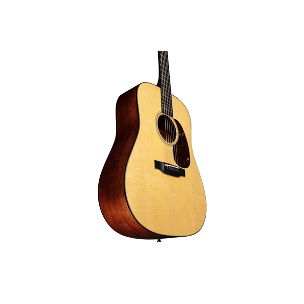 Martin & Co. D-18 (2025)