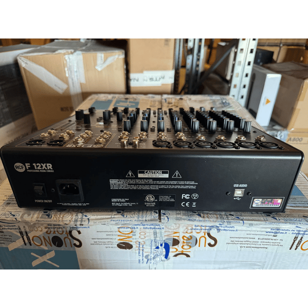 RCF F12XR MIXER 12 CANALI CON EFFETTI ED INTERFACCIA AUDIO USB USATO