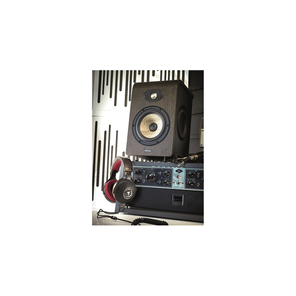 Focal CLEAR PRO MG