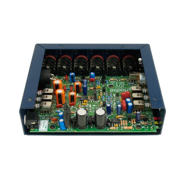 Radial Engineering JDV™ Active Super Direct Box