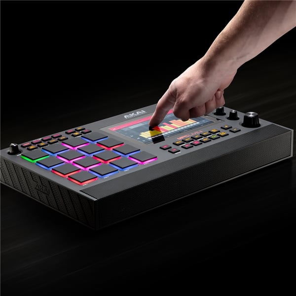 Akai Professional MPC Live II